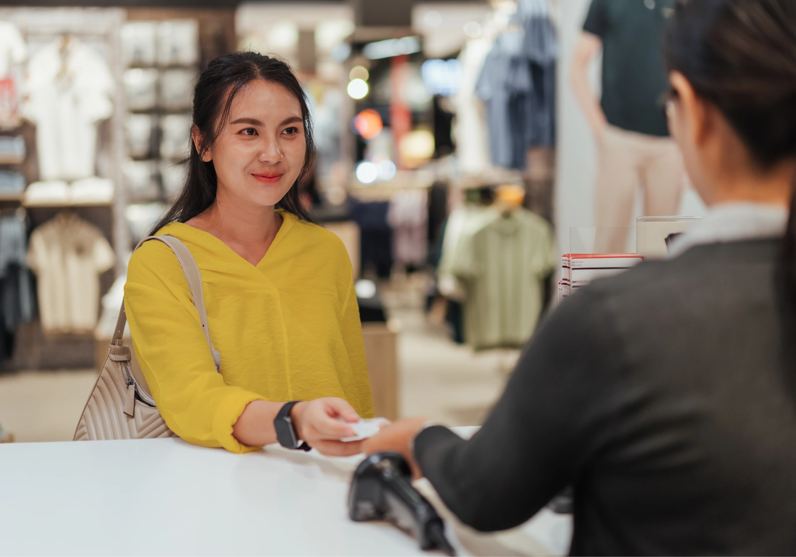 Best practices for using credit cards with confidence