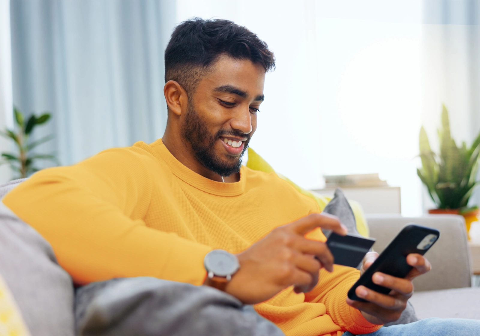 Featured image for Using credit cards: How to stay in control
